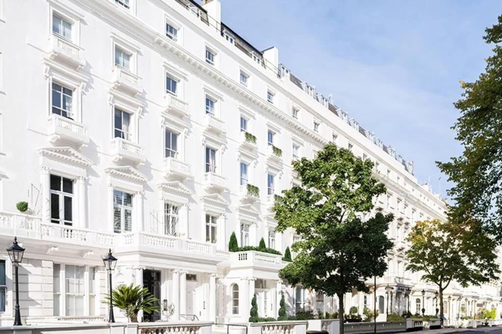 Modern Hyde Park Home With Private Entrance & Private Back Patio Near Bayswater & Paddington Stations ลอนดอน ภายนอก รูปภาพ