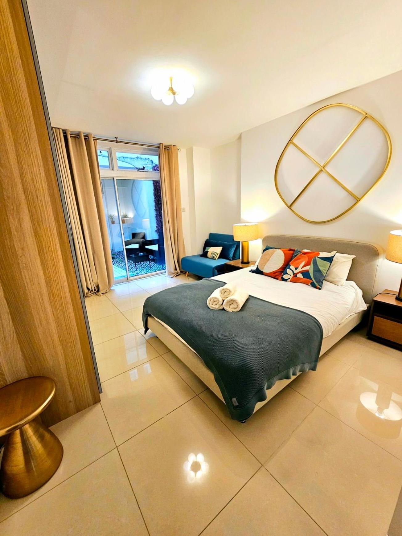 Modern Hyde Park Home With Private Entrance & Private Back Patio Near Bayswater & Paddington Stations ลอนดอน ภายนอก รูปภาพ