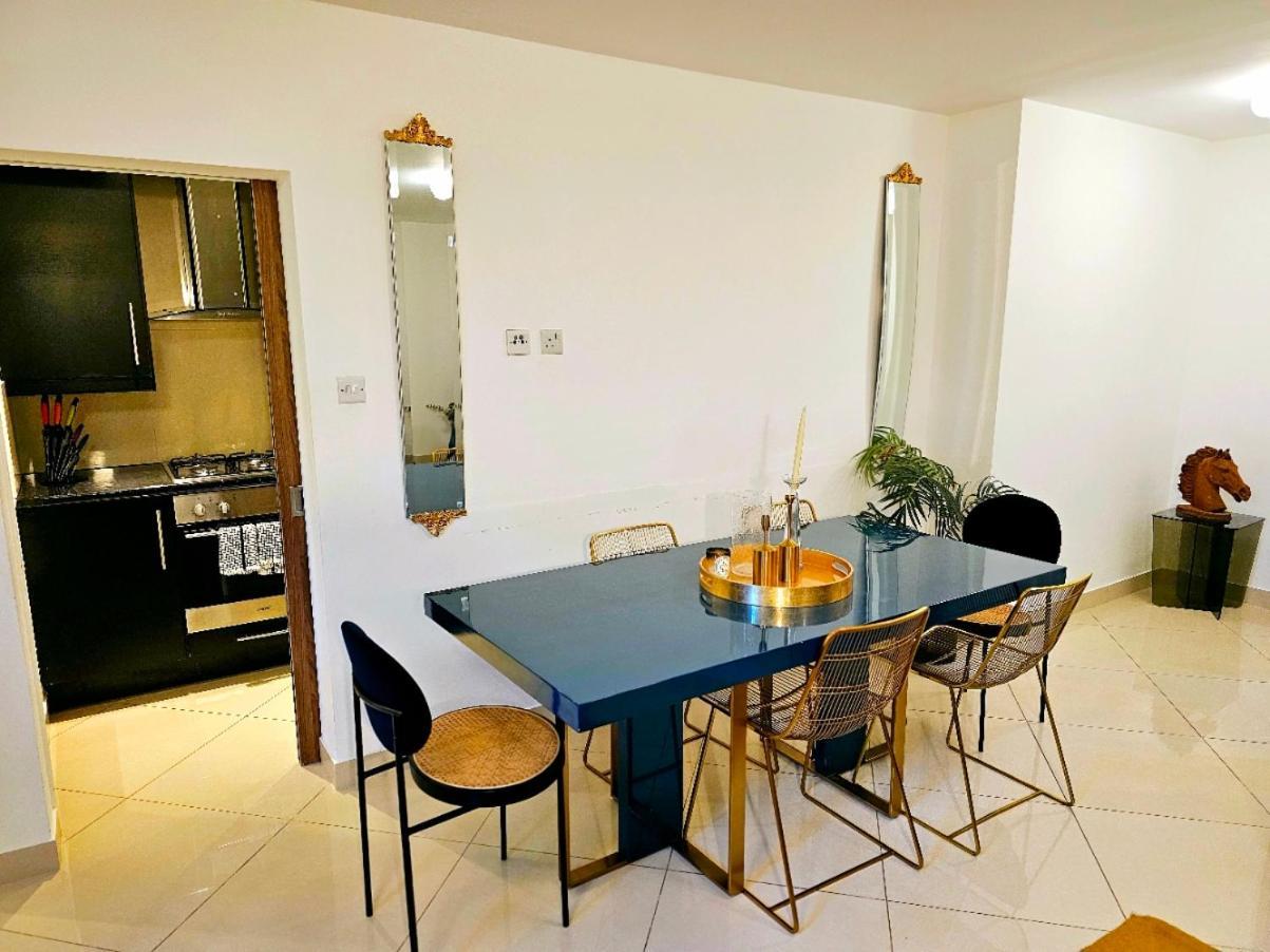Modern Hyde Park Home With Private Entrance & Private Back Patio Near Bayswater & Paddington Stations ลอนดอน ภายนอก รูปภาพ